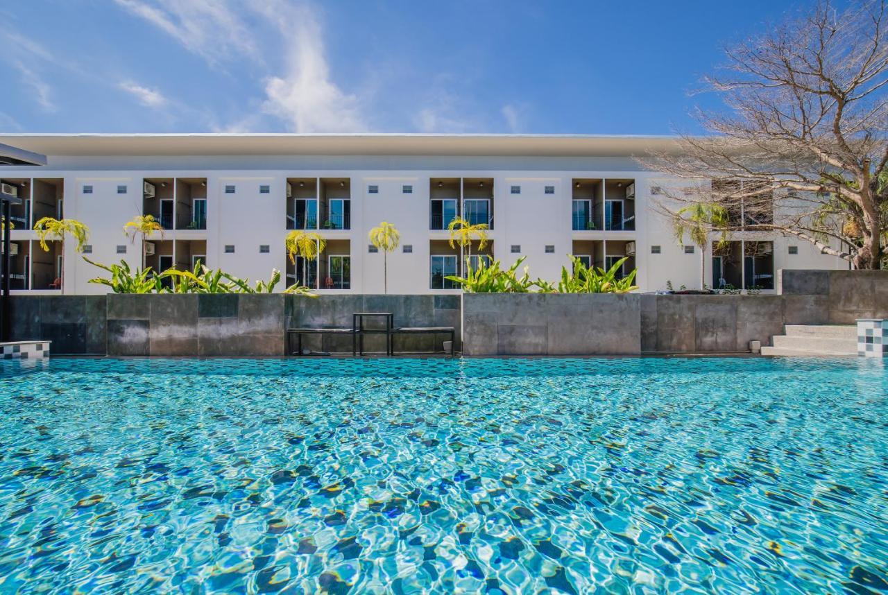 The Rubber Hotel Phuket Thalang Exteriör bild