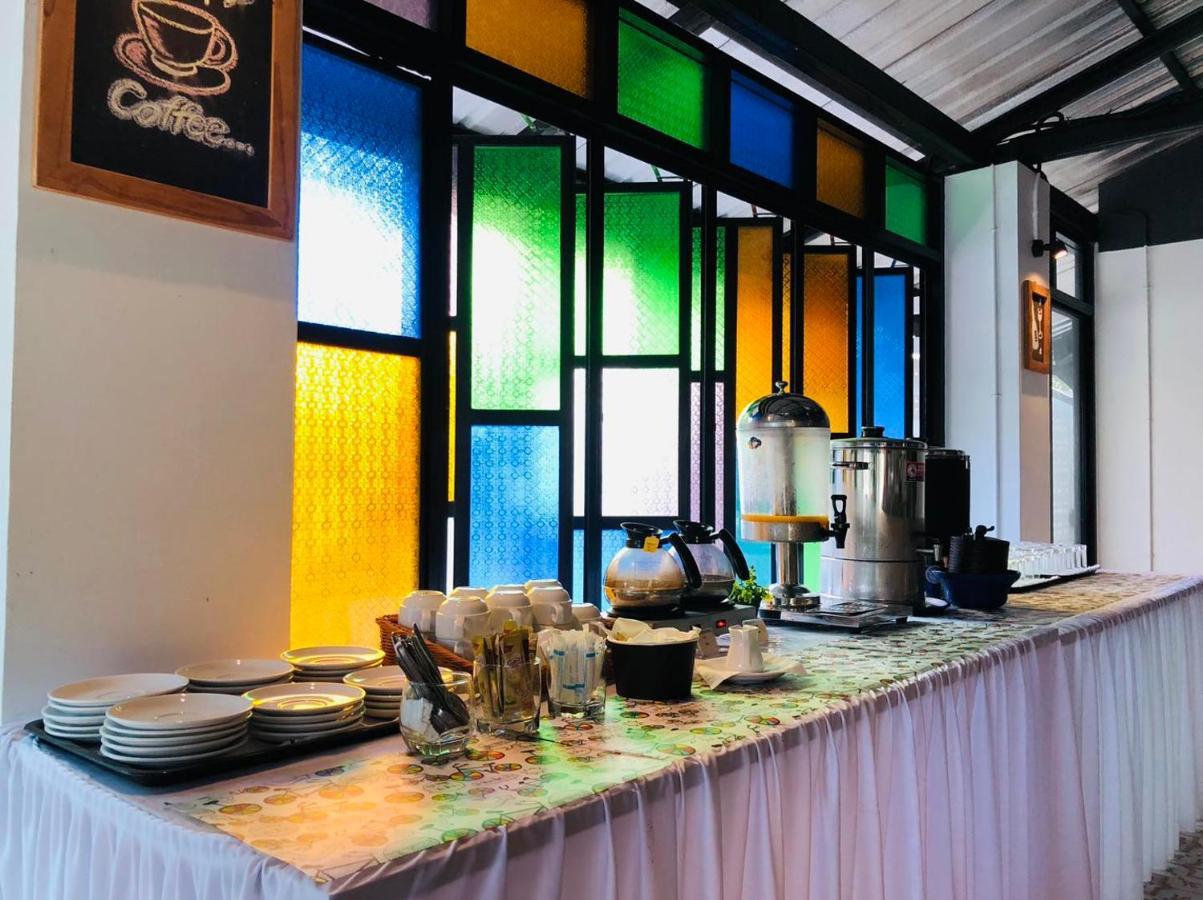 The Rubber Hotel Phuket Thalang Exteriör bild
