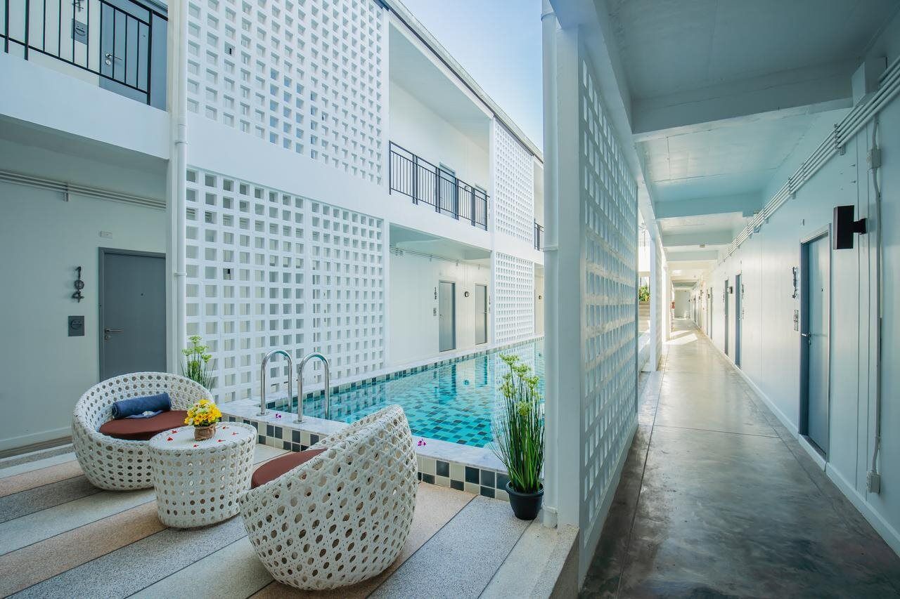 The Rubber Hotel Phuket Thalang Exteriör bild